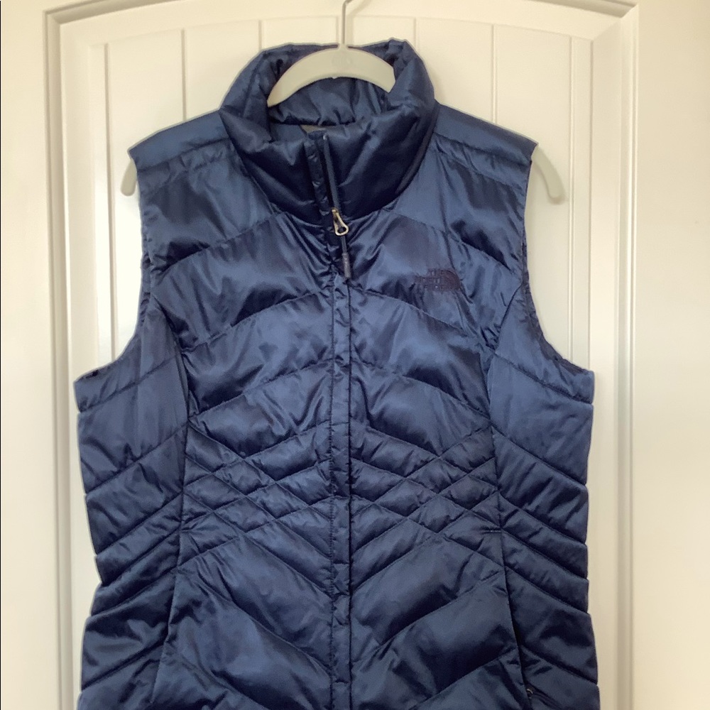 North Face 660 Down navy blue vest.  Pristine.